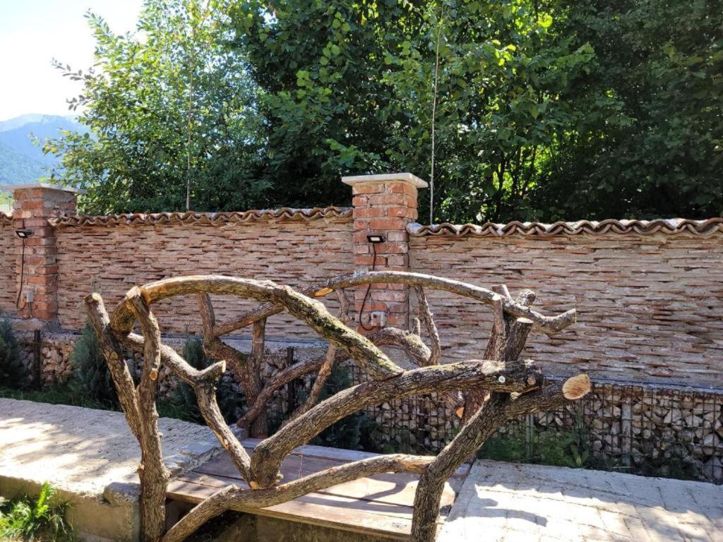 Casa cu mesteceni Rîşnov Exterior foto
